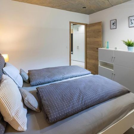 Nerudovka Apartment Karlovy Vary Esterno foto